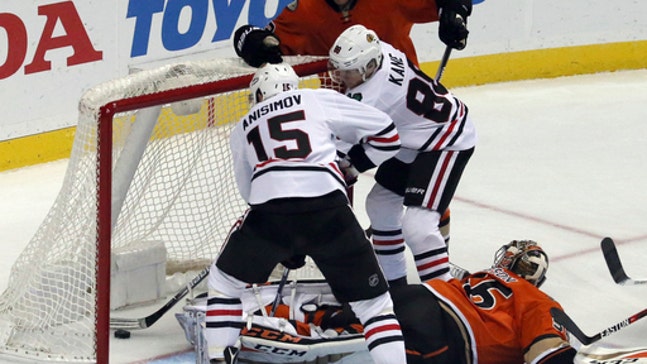 Kane paces Chicago past Anaheim 3-2 in Black Friday rivalry